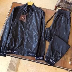 2色可選 どのアイテムも手頃な価格で ルイ ヴィトン LOUIS VUITTON 上下セット 2020春新作