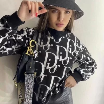 DIOR ディオール ニットウェア 魅力的