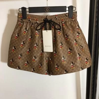 GUCCI グッチ ショートパンツ 大注目国内完売数量限定