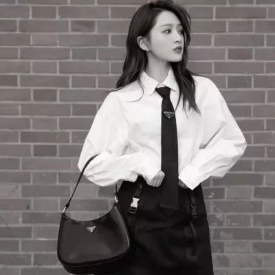 PRADA プラダ シャツ 新作登場