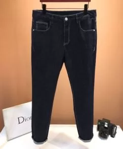 2020おすすめ人気 DIOR コピー ディオール ジーンズ メンズ おしゃれなデニム ブランド 新作コレクション 使い勝手 コーデ