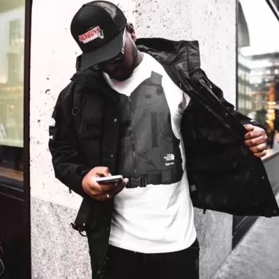 SUPREME シュプリーム 半袖Tシャツ