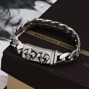 夏らしい品格が漂う ブレスレット クロムハーツリラックススタイルが実現 CHROME HEARTS