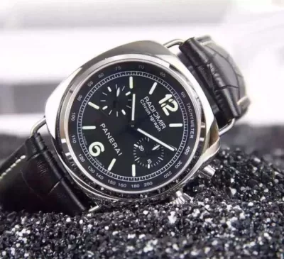 高級感演出 オフィチーネ パネライOFFICINE PANERAI スイス7750手巻き機械式ムーブメント 男性用腕時計