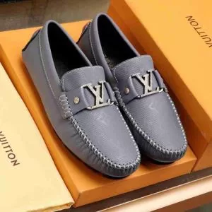 2色可選 スニーカー エレガントな雰囲気 ルイ ヴィトン おしゃれな人が持っている LOUIS VUITTON