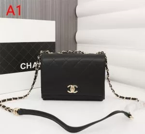 今流行のストリート上品 シャネル CHANEL ショルダーバッグ 4色可選 2020春夏トレンドアイテム