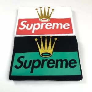 シンプルなファッション 2色可選 半袖Tシャツ この時期の一番人気は シュプリーム SUPREME