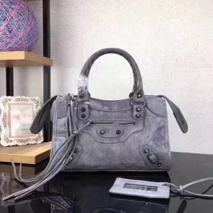 BALENCIAGA 飽きもこないデザイン バレンシアガ 今季の主力おすすめ レディースバッグ