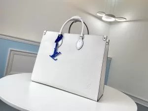 レディースバッグ 驚きのプライス ルイ ヴィトンおしゃれに大人の必見 LOUIS VUITTON