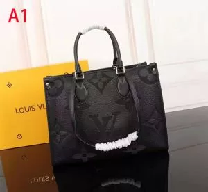 多色選択可 清潔感のある肌見せ ルイ ヴィトンおしゃれな夏ファッション2020 LOUIS VUITTON レディースバッグ 今年の夏は着こなし