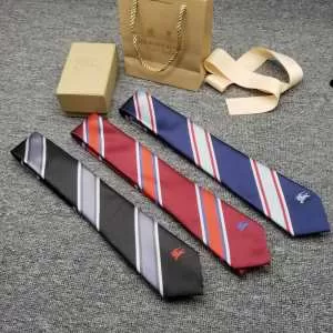 【2020秋冬】今きてる最先端ブランド バーバリー BURBERRY ネクタイ オシャレスタイルが今年流 3色可選
