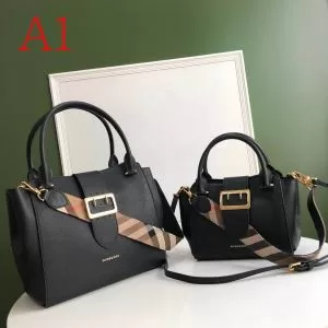 バーバリー 手の届くプライスが魅力的 BURBERRY 是非ともオススメしたい レディースバッグ