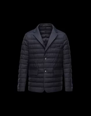 高評価の人気品 2020秋冬 モンクレール MONCLER ダウンジャケット 防風性に優れ