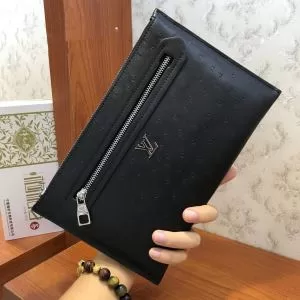 ポーチ 秋にはやる最新作を先取り ルイ ヴィトンさわやかに新品おすすめ LOUIS VUITTON 2020秋冬トレンドアイテム