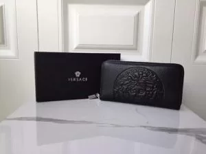 今季トレンドの限定アイテム ヴェルサーチVERSACE 財布 2020夏ファション新品