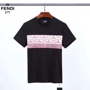 2色可選 差をつけたい人にもおすすめ 半袖Tシャツ 人気は今季も健在 フェンディ FENDI