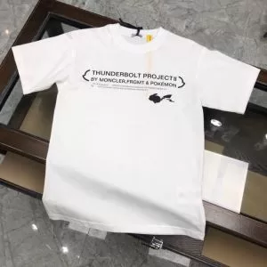 今季の主力おすすめ 半袖Tシャツ 3色可選 飽きもこないデザイン モンクレール MONCLER 差をつけたい人にもおすすめ