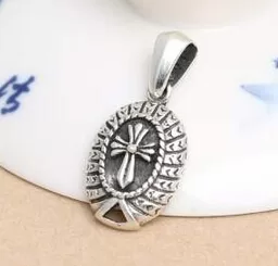 今季　2020 SALE開催 CHROME HEARTS クロムハーツ シルバー925 ペンダントトップ 男女兼用