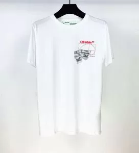 OffWhite 大人気のブランドの新作 オフホワイト取り入れやすい 半袖Tシャツ 確定となる上品