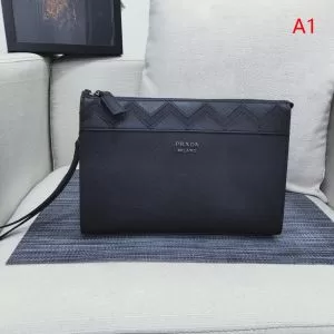 3色可選 人気ブランドの秋冬新色 ポーチ プラダ2020トレンドカラー秋冬セール PRADA とにかく完璧ブランド新作