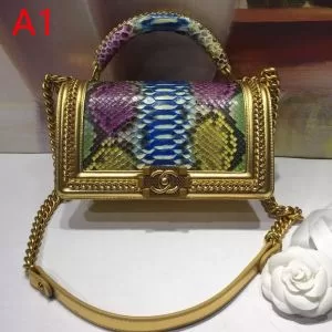 季節感をプラス人気商品 シャネル 今から夏まで活躍する CHANEL 大人のこなれた着こなし レディースバッグ 多色選択可 春夏に役立つカジュアル