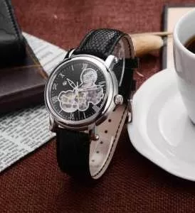 絶大な人気を誇る 2020 Patek Philippe パテックフィリップ サファイヤクリスタル風防 機械式自動巻き3針クロノグラフ 男性用腕時計 2色可選
