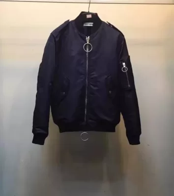 強い魅力を感じる一枚 202017新作 OffWhite オフホワイト ジャケット