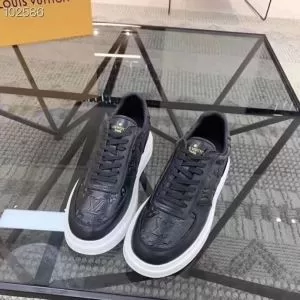 2色可選 20新作です ルイ ヴィトン LOUIS VUITTON ストリート系に大人気 スニーカー 最新の入荷商品