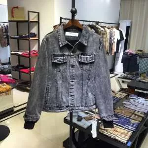 OFF WHITEデニムジャケット着こなし オフホワイト コピー 激安大人っぽい雰囲気 エレガント コート カジュアル メンズジャケット
