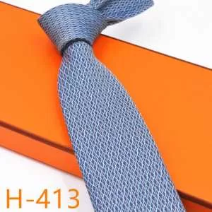 エルメス毎日はちょっとイイ秋冬新品 HERMES ネクタイ 先取り 20202020秋冬ファッション