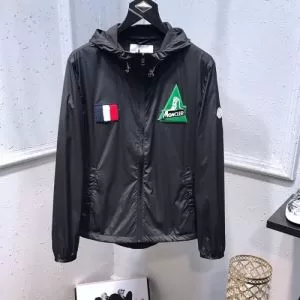 在庫有り モンクレール ウィンドブレーカー 新作 2020トレンドMONCLER コピー エレガントナイロンジャケットおしゃれメンズ