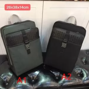 シーズンの人気 ボッテガ ヴェネタ BOTTEGA VENETA リュック 2色可選 魅力的なカラー使い