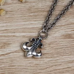 CHROME HEARTS ネックレスこなれ感を引き立たせ クロムハーツ 大人っぽく見せ新作