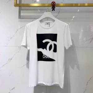 累積売上総額第１位 2色可選 半袖Tシャツ 絶対に見逃せない シャネル CHANEL 20SS☆送料込