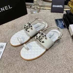 シャネル CHANEL サンダル 《2020年》今、注目のストリート さわやか夏スタイル新品