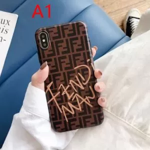 スマホケースFENDIフェンデイ アイフォンケース コピー2020人気トレンド エレガントファション性抜群FFロゴプリントiPhoneXXSケース