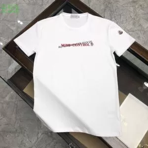 コーデの完成度を高める モンクレール多色可選 MONCLER この時期の一番人気は 半袖Tシャツ さらに魅力的
