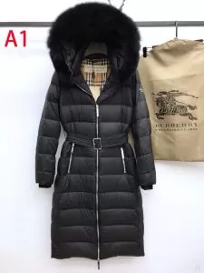 お洒落で秋冬注目トレンド バーバリー BURBERRY 更にトレンドが急上昇中 ダウンジャケット 3色可選 【2020秋冬】の注目トレンド