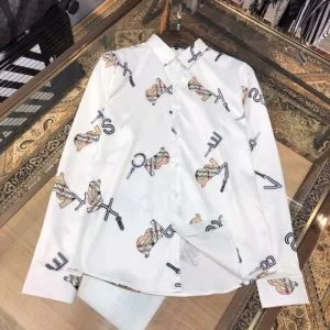 バーバリー飽きもこないデザイン 2色可選 BURBERRY 今季の主力おすすめ シャツ