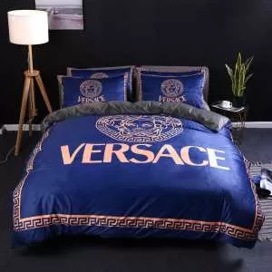 ヴェルサーチ 絶妙な大人っぽさと遊び心VERSACE 寝具4点セット 速報2020年秋ファッショントレンド