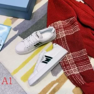 多色可選 ランニングシューズ 秋こそ楽しめるアイテム プラダ今年らしいおすすめ新品 PRADA 2020秋断然ブランド推し
